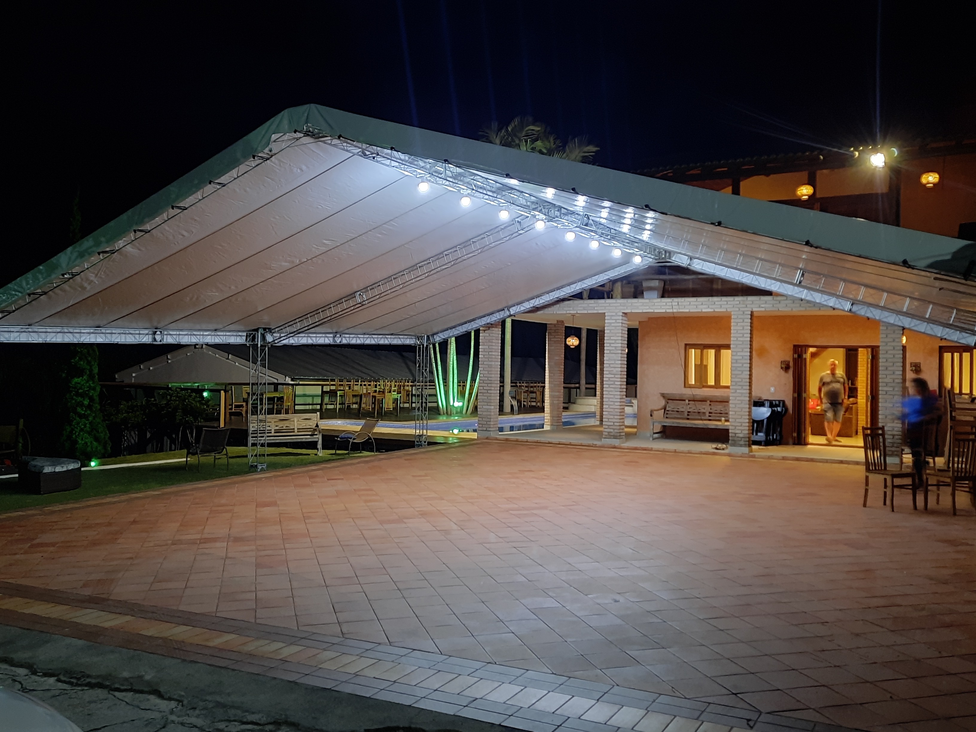 Tenda 12x11 Box Truss Lona Branca