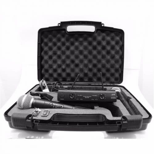 Microfone sem Fio Duplo de Mão UH02MM com Maleta