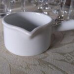 Mini-Panela-Porcelana-100-ml-Branca-Couvert-Schmidt-para-aluguel