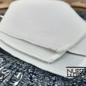 Locação de guardanapo de tecido branco para eventos pela Nuestra Fiesta.